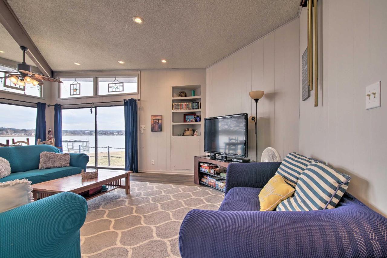 Rustic Lake Buchanan Hideaway With Game Room And Grill Tow Εξωτερικό φωτογραφία
