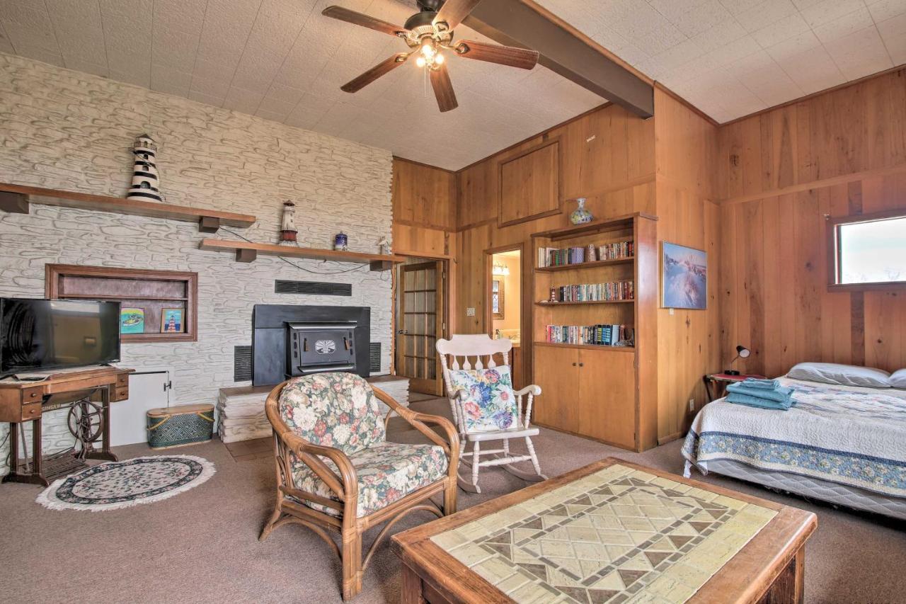 Rustic Lake Buchanan Hideaway With Game Room And Grill Tow Εξωτερικό φωτογραφία