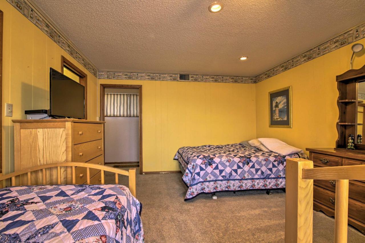 Rustic Lake Buchanan Hideaway With Game Room And Grill Tow Εξωτερικό φωτογραφία